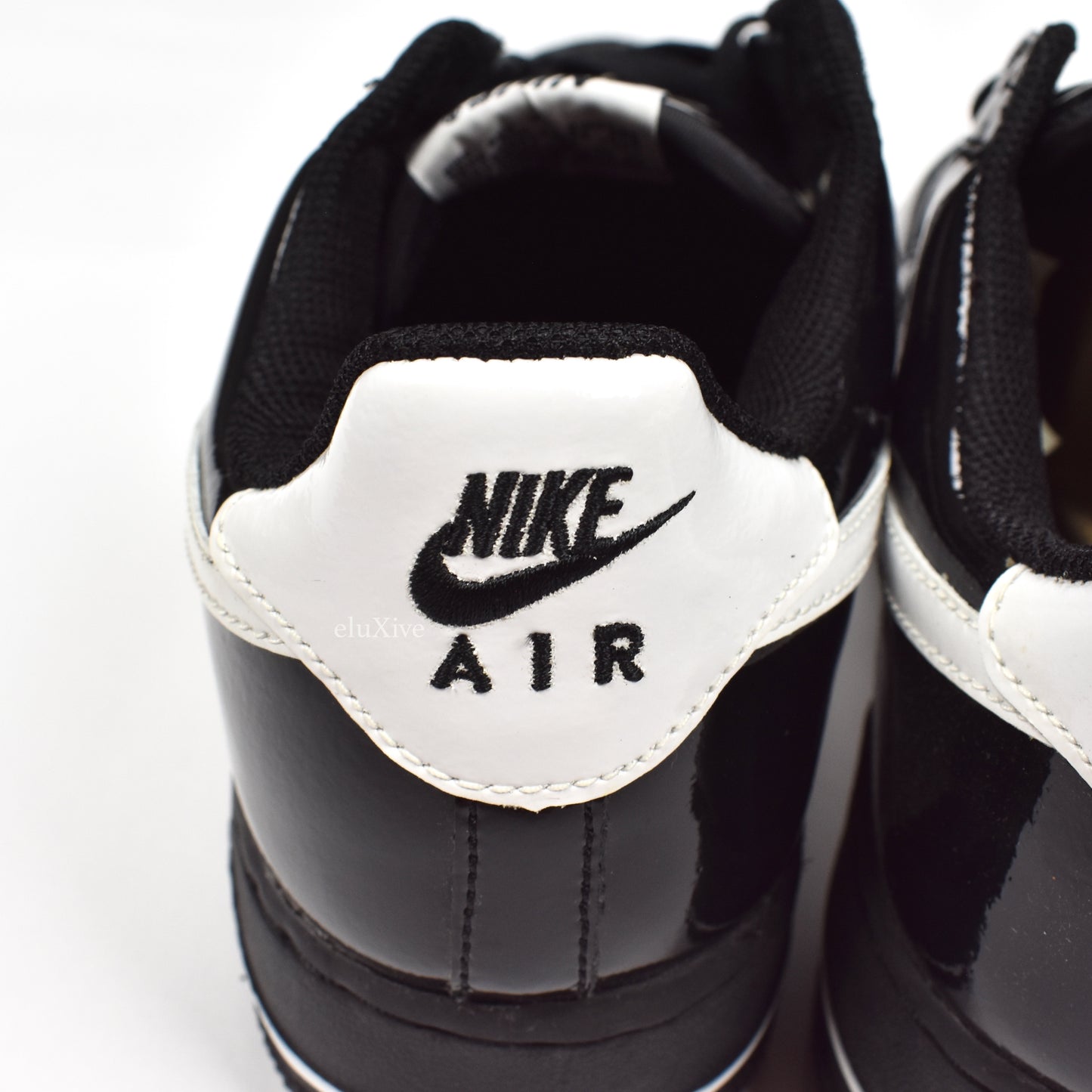 Nike - Air Force 1 Low Patent Leather (Black/White)