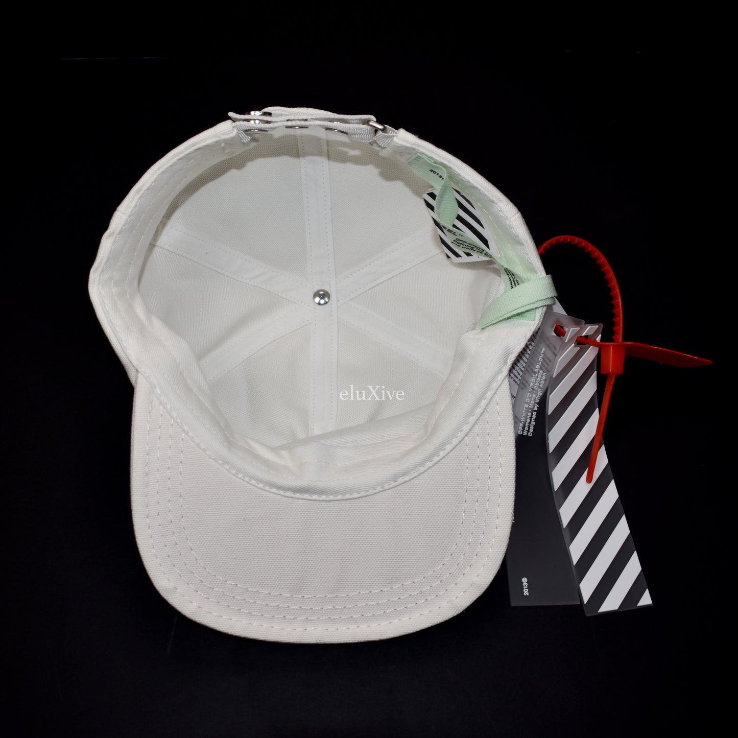 Off-White - EMPTY GALLERY Velvet Logo Hat