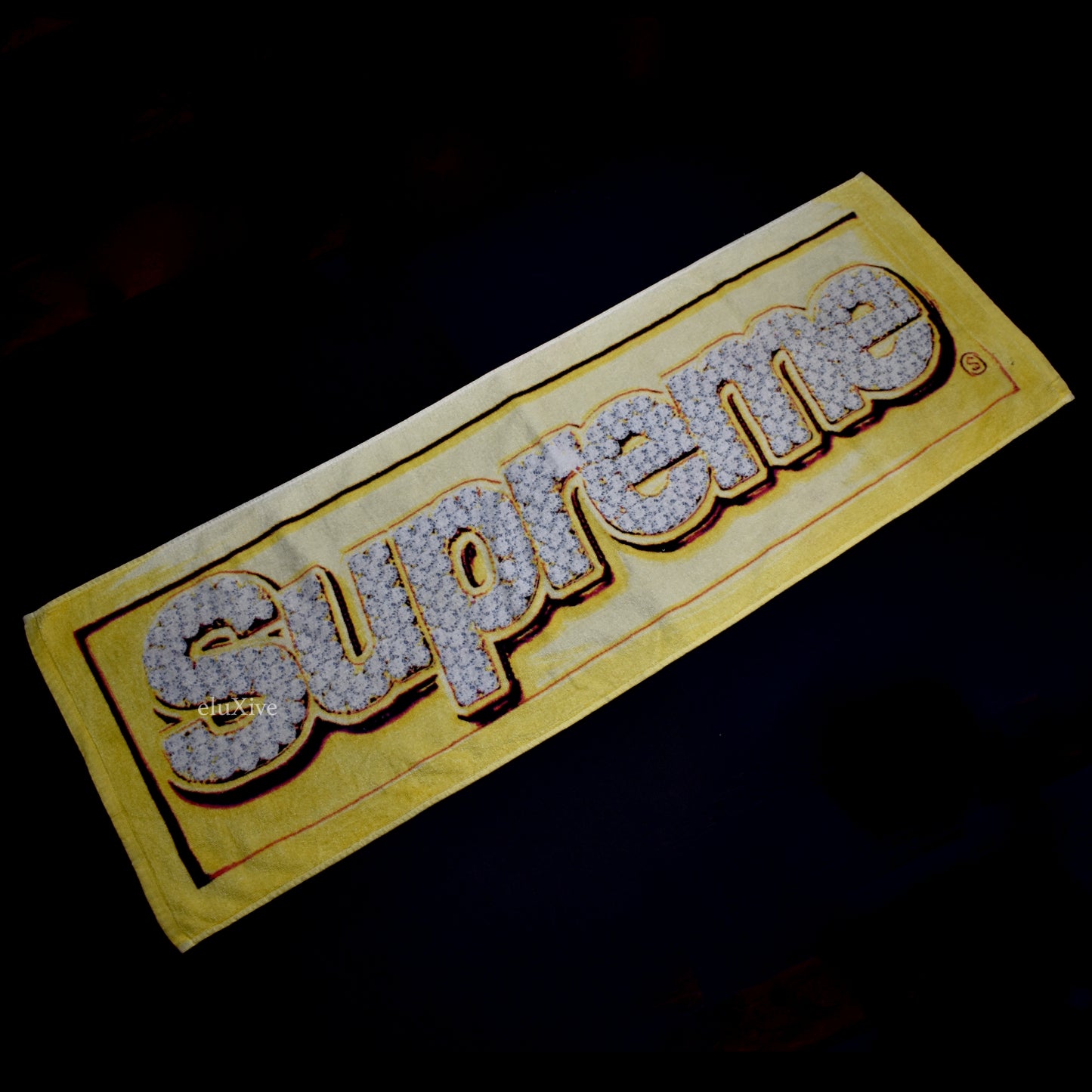 Supreme - Bling Box Logo Towel (SS13)