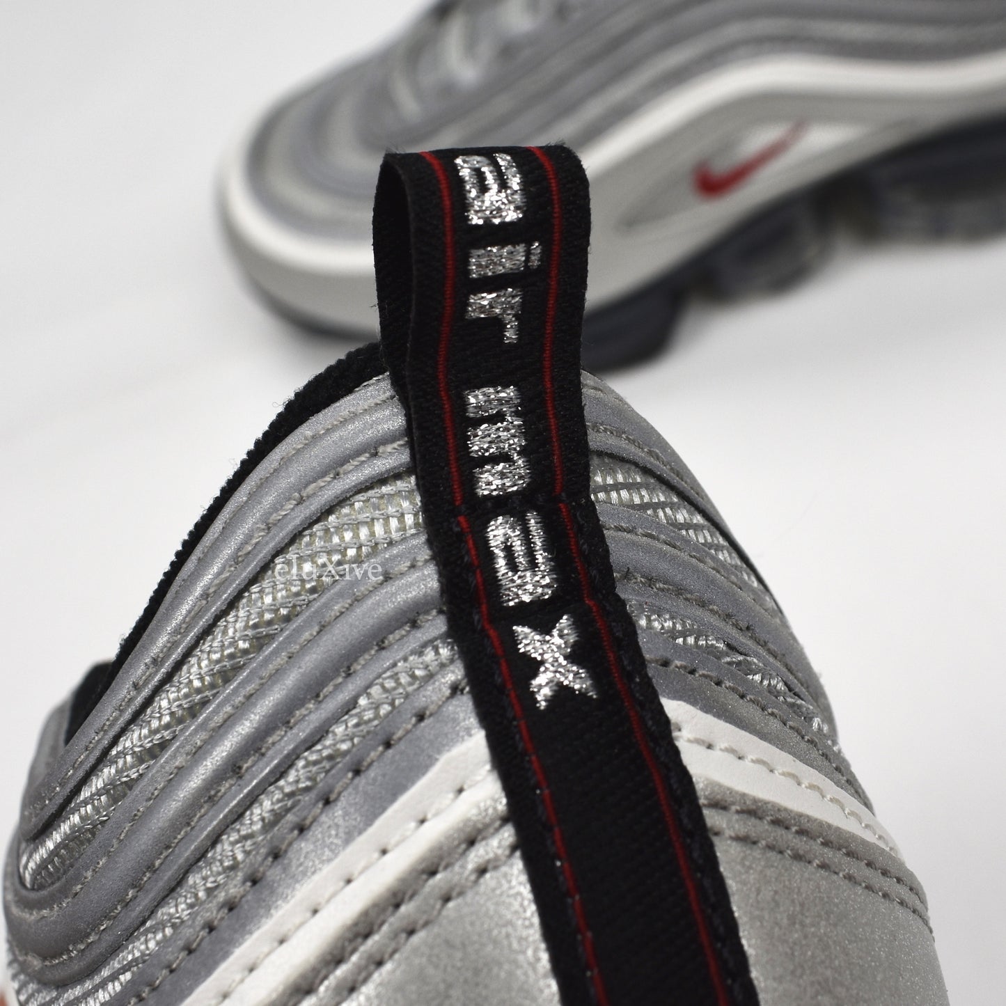 Nike - Air Vapormax 97 'Silver Bullet' (Metallic Silver/Red)
