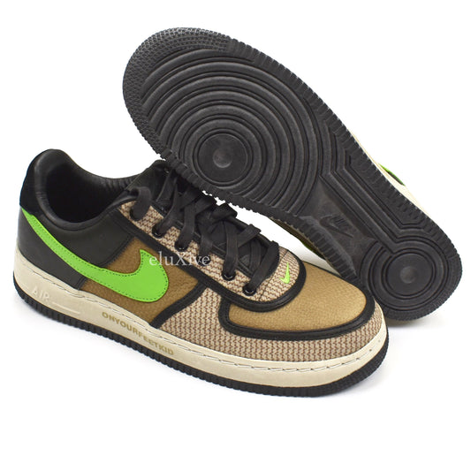 Nike x Undefeated - Air Force 1 Inside Out 'OnYourFeetKid'