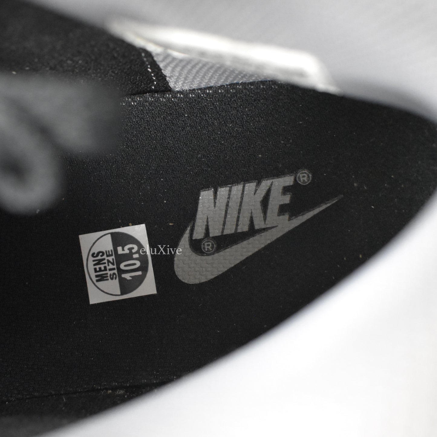 Nike - Dunk High 'Shadow'