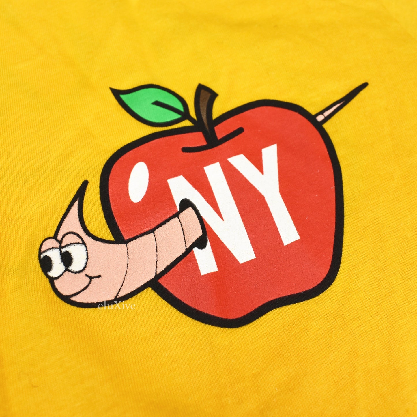 Nike - Soho Exclusive Apple Logo T-Shirt (Yellow)