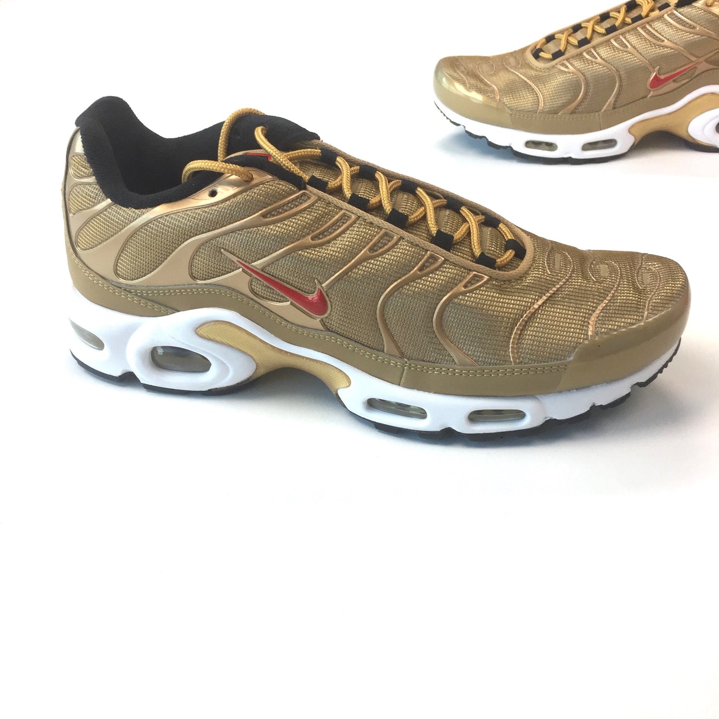 Nike - Air Max Plus TN QS Gold