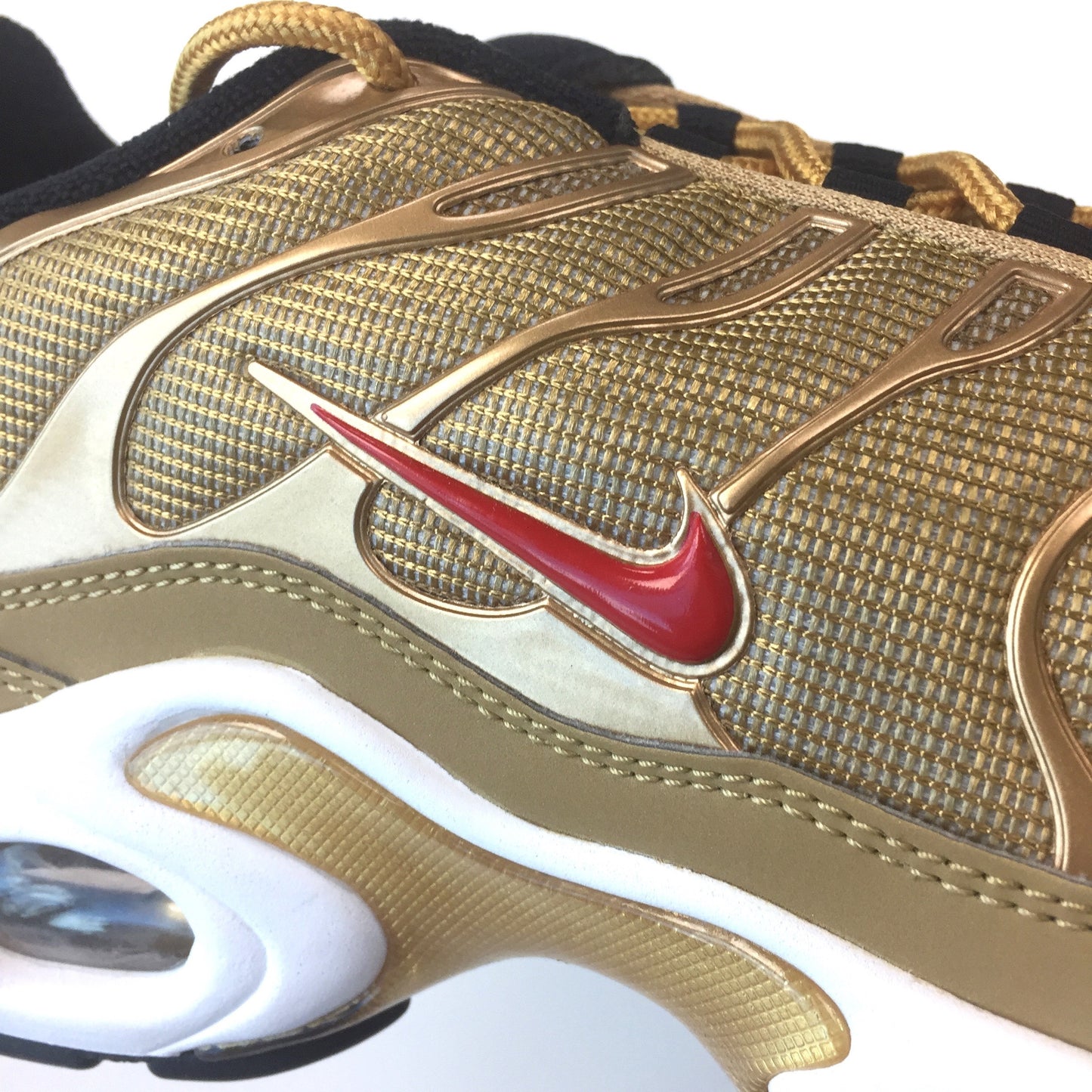 Nike - Air Max Plus TN QS Gold