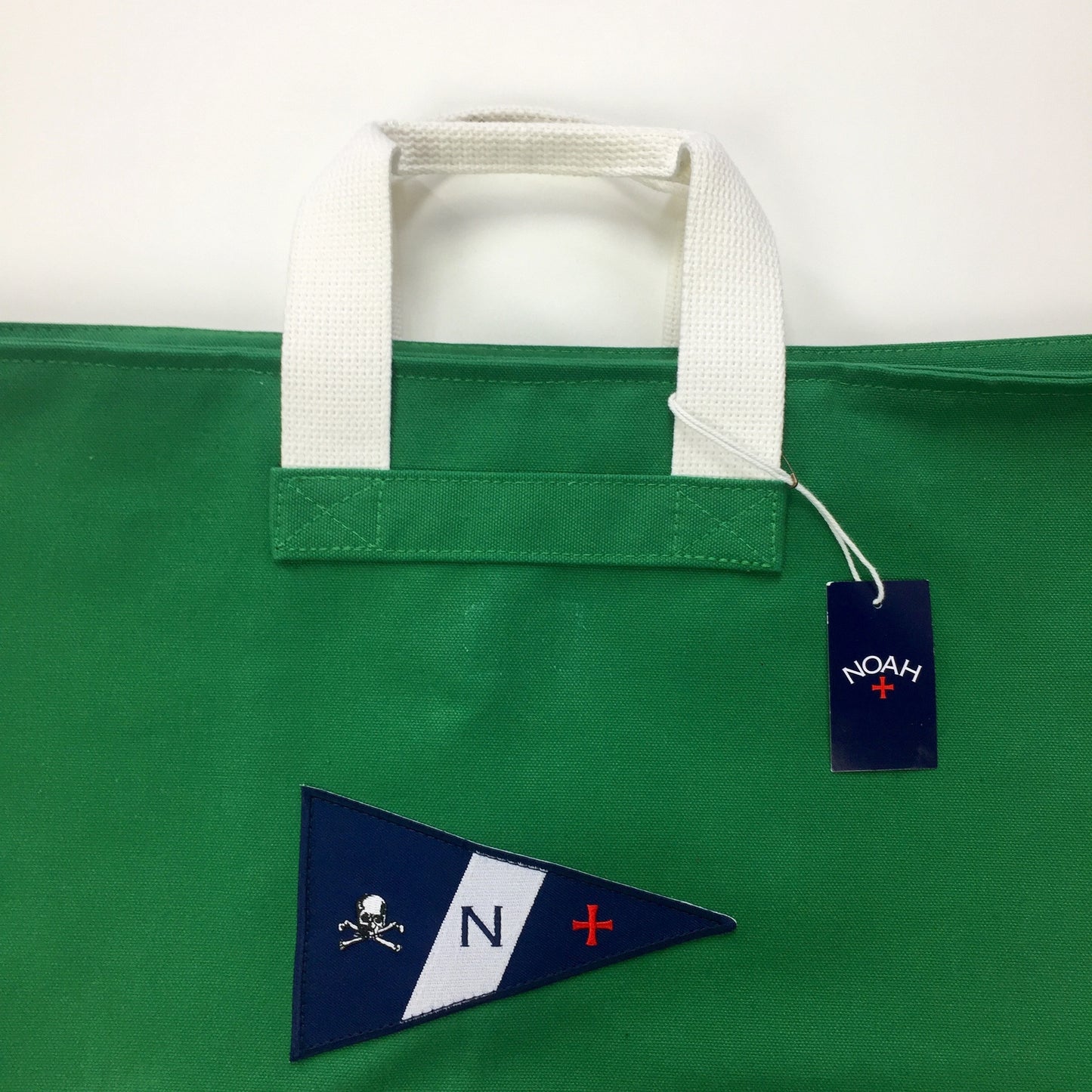 Noah - Kelly Green Canvas Holdall Bag